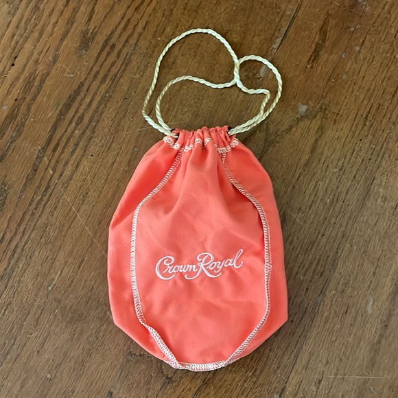 5 Peach Crown Royal Bags with Drawstring - Picture 2 of 4
